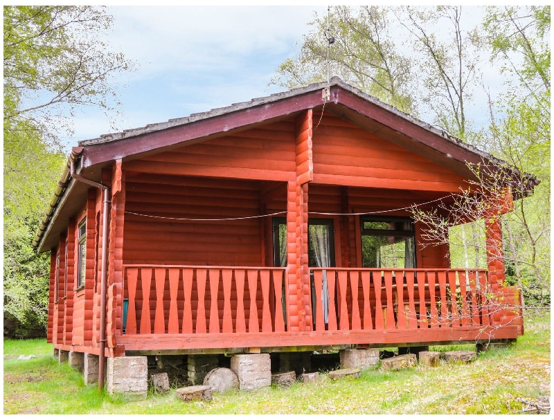Otter Lodge a holiday cottage rental for 4 in Strathpeffer, 