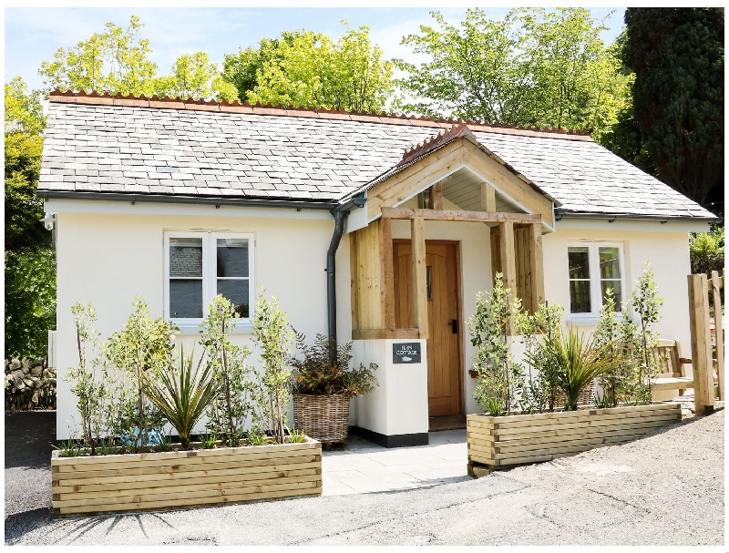 Fern Cottage a holiday cottage rental for 2 in Lynton, 