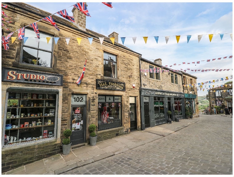 The Attic a holiday cottage rental for 2 in Haworth, 