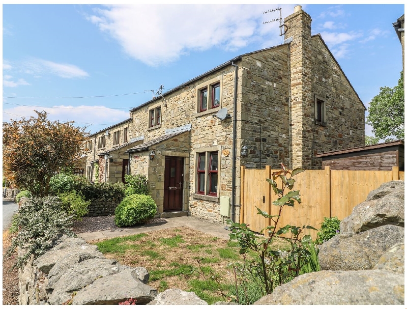 Croft Cottage a holiday cottage rental for 4 in Long Preston, 