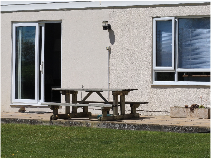 Atlantic Ayr a holiday cottage rental for 4 in Bude, 