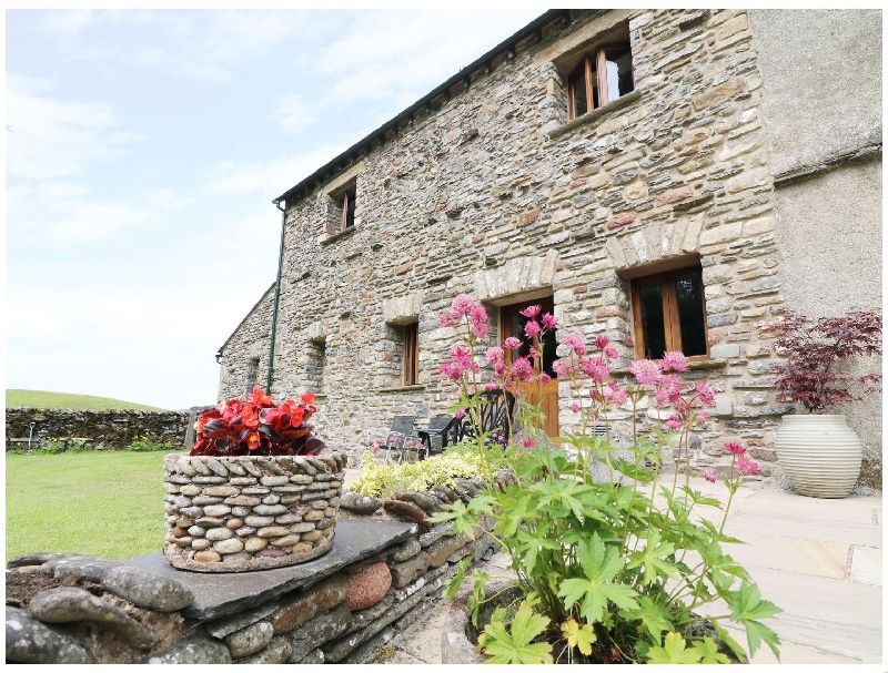 Grayrigg Foot Stable a holiday cottage rental for 4 in Kendal, 