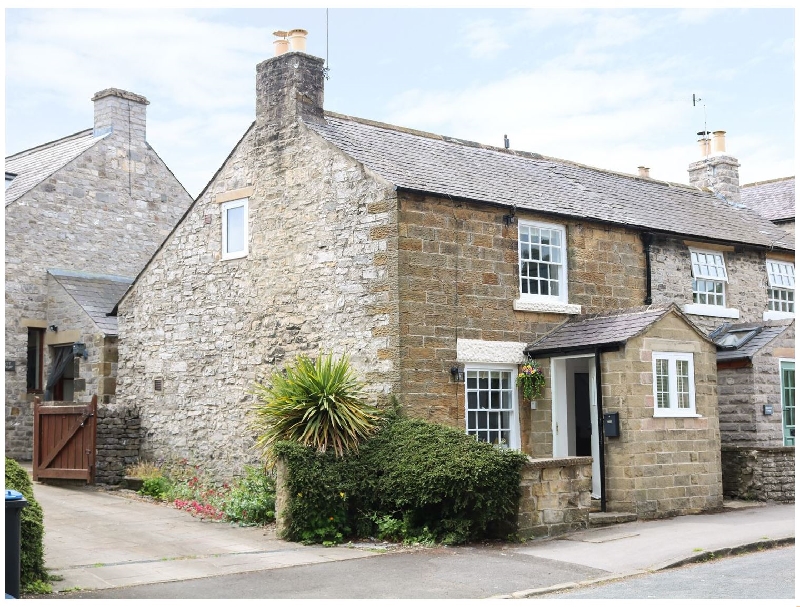 Gritstone Cottage a holiday cottage rental for 4 in Bakewell, 