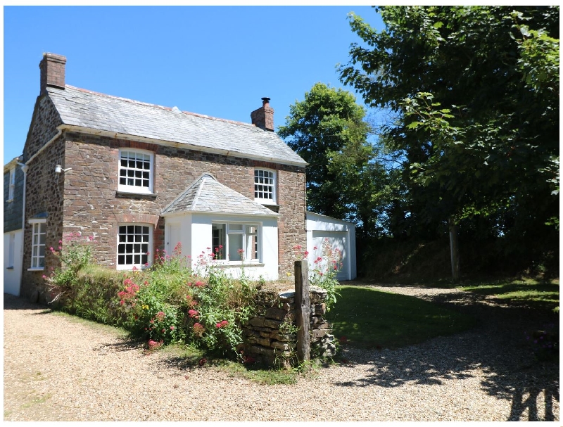 Trenouth Cottage a holiday cottage rental for 6 in Padstow, 