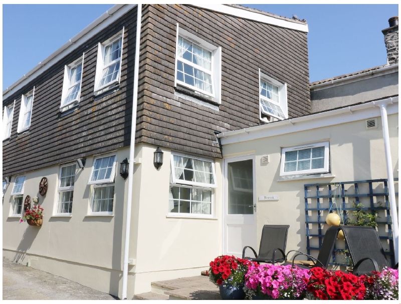 Kennack a holiday cottage rental for 4 in Mullion, 