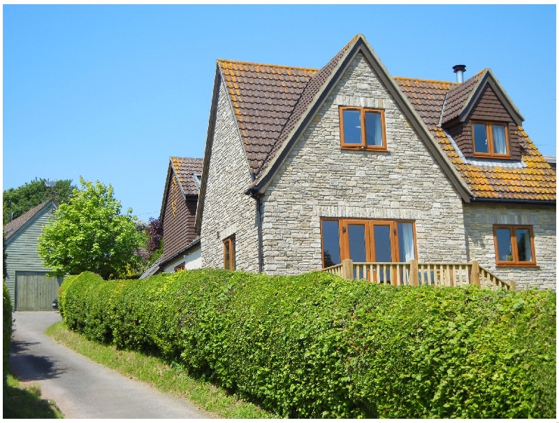 Overland a holiday cottage rental for 9 in Burton Bradstock, 