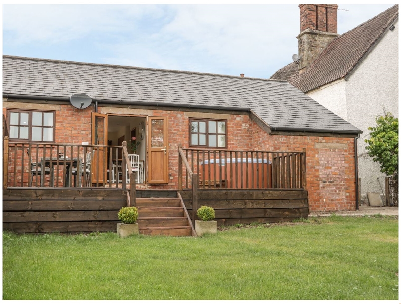 Old Hall Barn 1 a holiday cottage rental for 4 in Church Stretton, 
