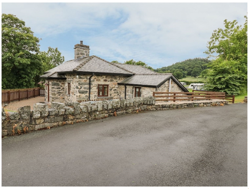 Glanllyn Lodge a holiday cottage rental for 5 in Bala, 