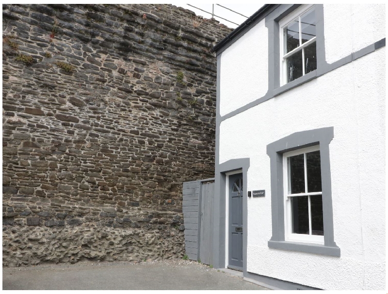 Havens End a holiday cottage rental for 4 in Conwy, 