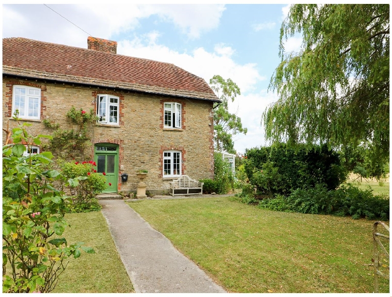 Higher Horwood Farmhouse a holiday cottage rental for 8 in Wincanton, 