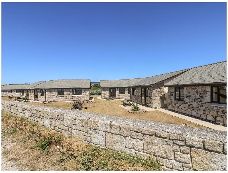 Sea Horses a holiday cottage rental for 4 in Marazion, 