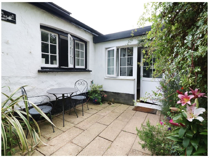 The Little Dairy a holiday cottage rental for 2 in Pembroke, 