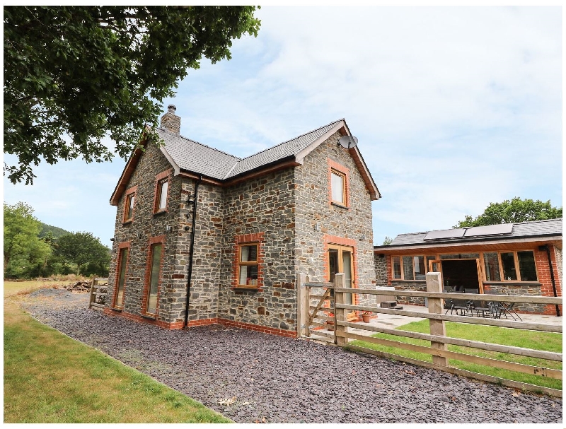 Pengeulan a holiday cottage rental for 6 in Capel Bangor, 
