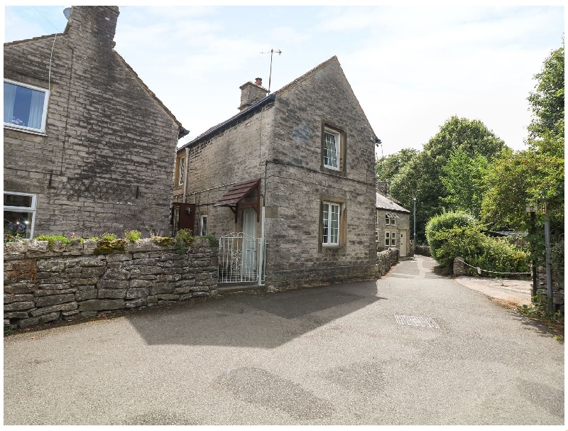 Mill Leat a holiday cottage rental for 4 in Castleton, 