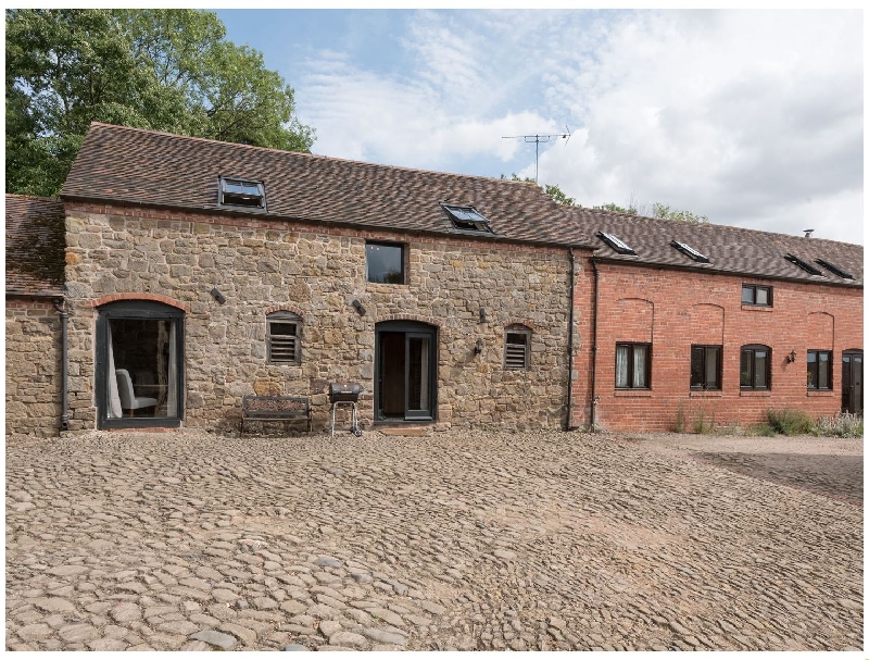 Corn House a holiday cottage rental for 15 in Cardington, 