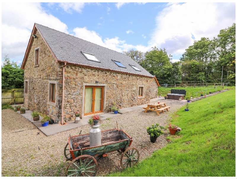 Penlan Barn a holiday cottage rental for 8 in Carmarthen, 