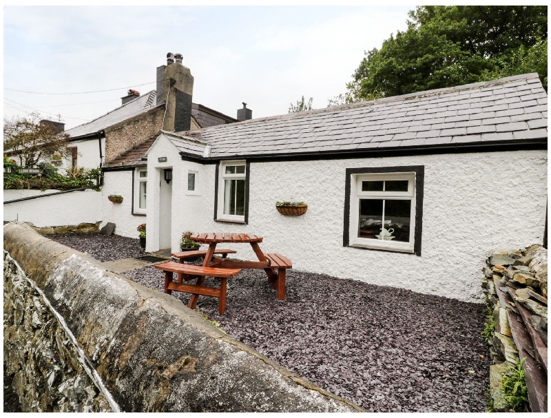 Ty Coed a holiday cottage rental for 4 in Llanberis, 