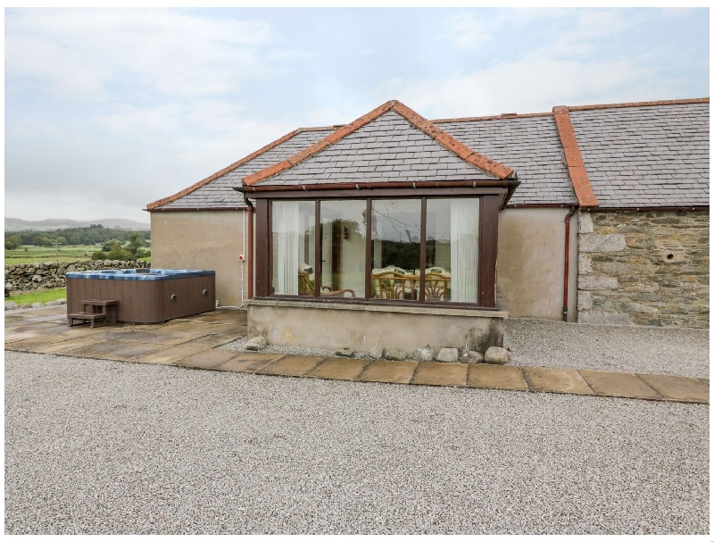 Details about a cottage Holiday at The Middle Byre