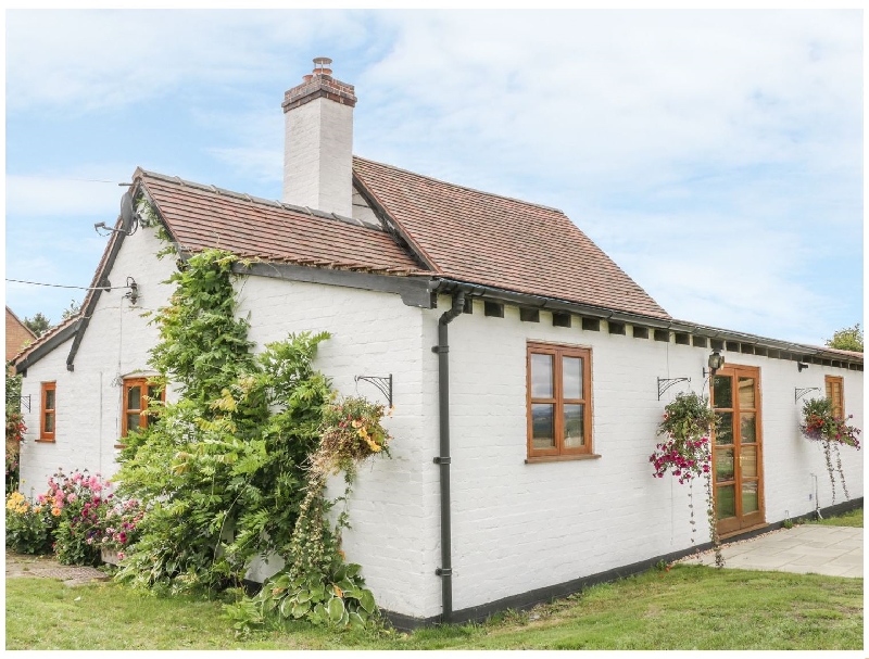 Little Pound House a holiday cottage rental for 2 in Mamble, 