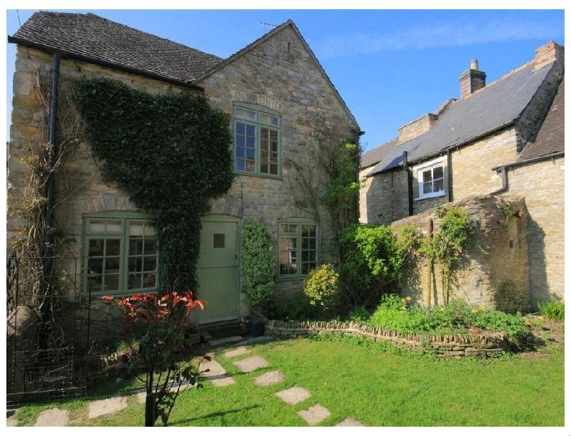 Old Forge Cottage a holiday cottage rental for 2 in Stow-On-The-Wold, 
