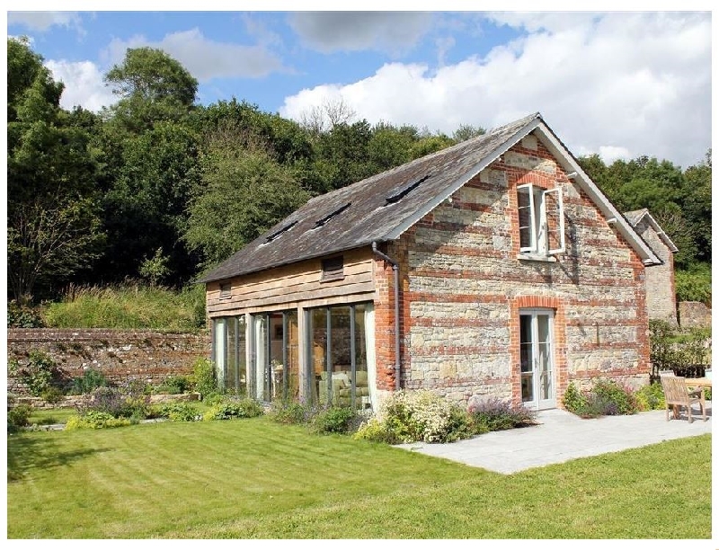 The Cart Barn a holiday cottage rental for 4 in Ridge, 