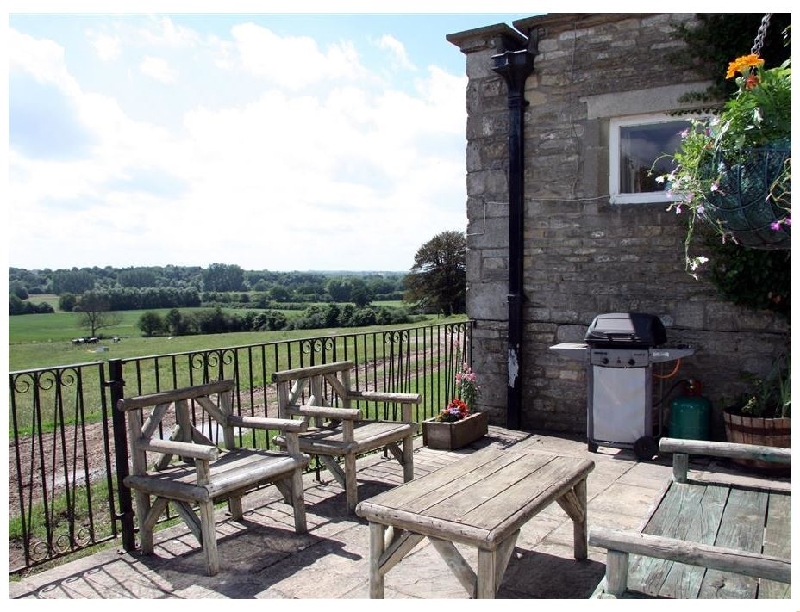 Bottom Barn a holiday cottage rental for 5 in Malmesbury, 