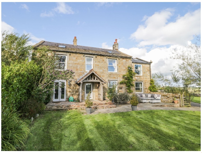 Meagill Farmhouse a holiday cottage rental for 12 in Otley, 