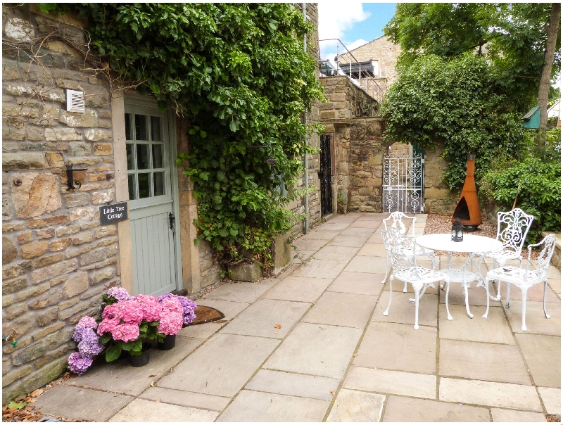 Little Tree Cottage a holiday cottage rental for 4 in Addingham, 