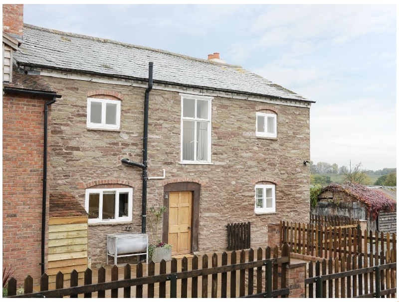 The Farmhouse a holiday cottage rental for 11 in Leominster, 