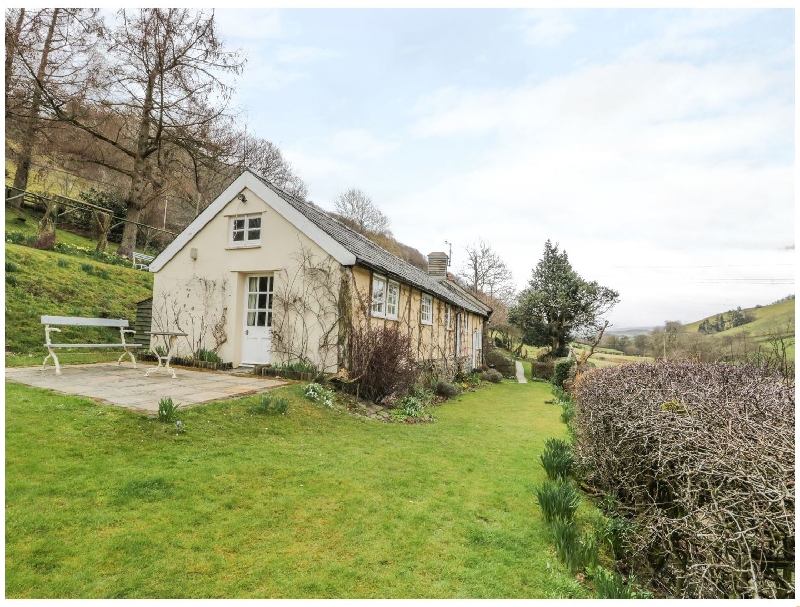 Details about a cottage Holiday at Dolgenau Hir - The Barn