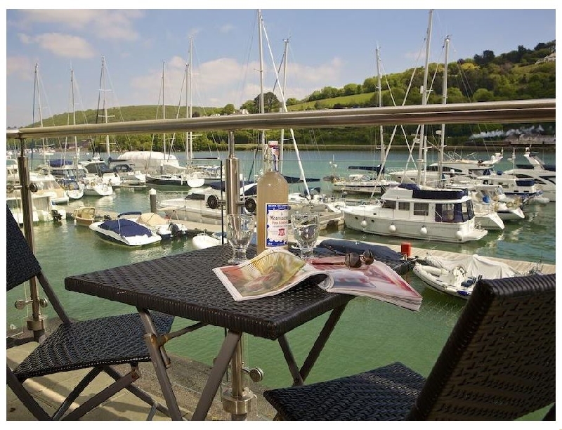 15 Dart Marina a holiday cottage rental for 4 in Dartmouth, 