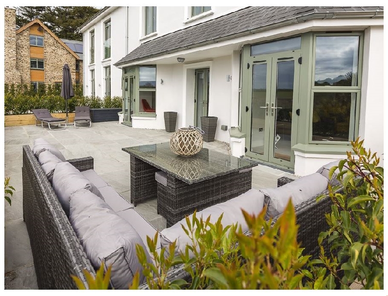 1 The Manor House a holiday cottage rental for 6 in Dartmouth, 
