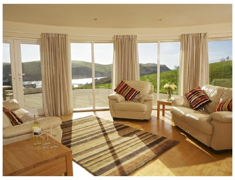 2 Sea Gardens a holiday cottage rental for 6 in Hope Cove, 