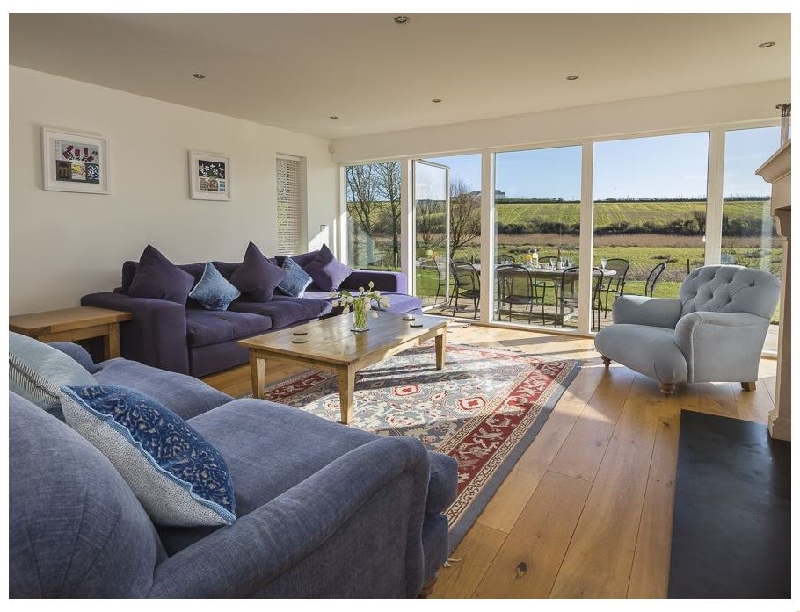 Sea Peep a holiday cottage rental for 8 in Thurlestone, 