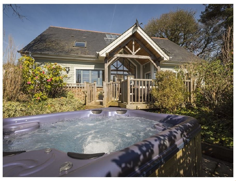 Court Lodge- Hillfield Village a holiday cottage rental for 10 in Dartmouth, 