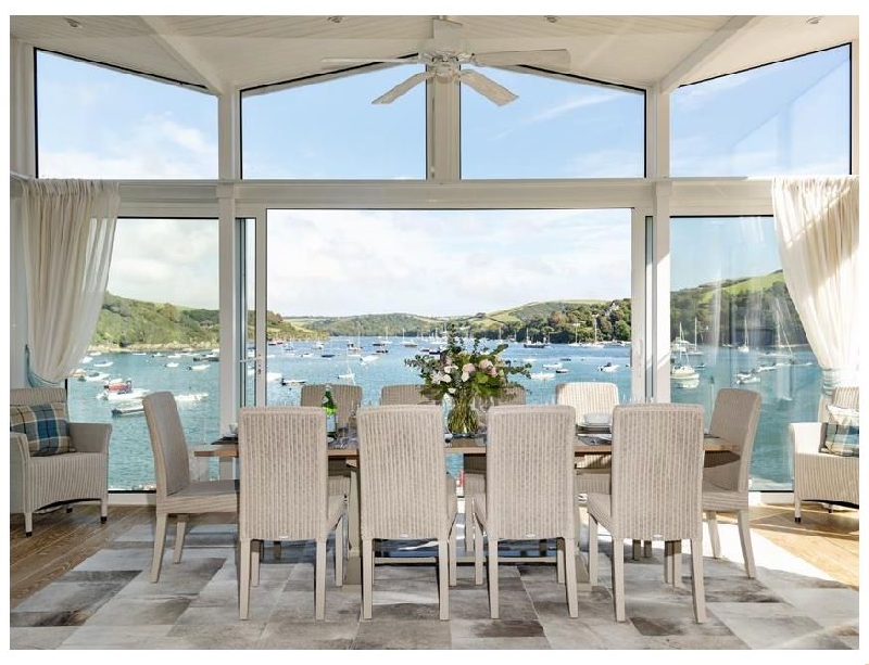 Quayside a holiday cottage rental for 10 in Salcombe, 