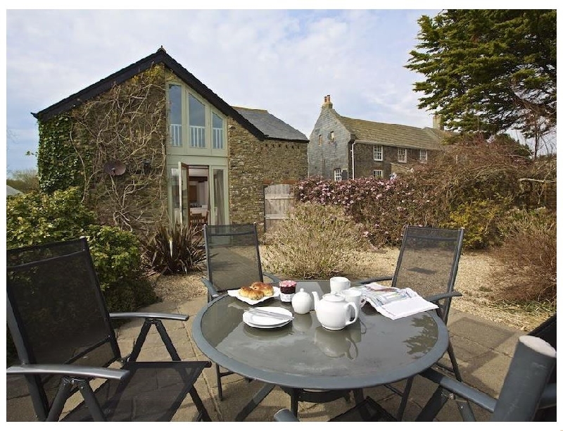 Stable End Cottage a holiday cottage rental for 4 in Malborough, 