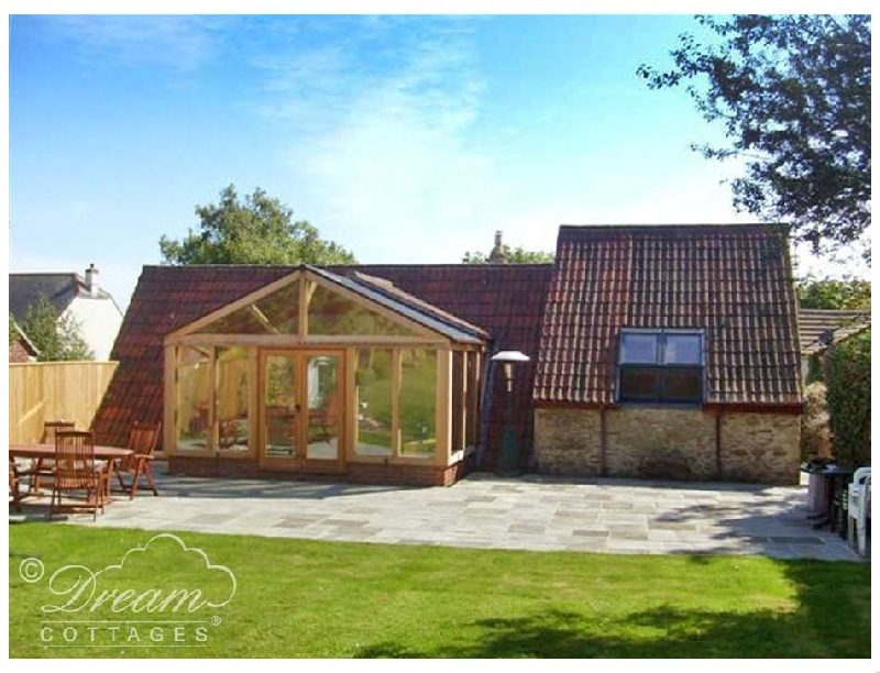 Fossil Barn a holiday cottage rental for 4 in Weymouth, 
