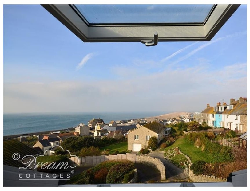 Langham Cottage a holiday cottage rental for 4 in Fortuneswell, 