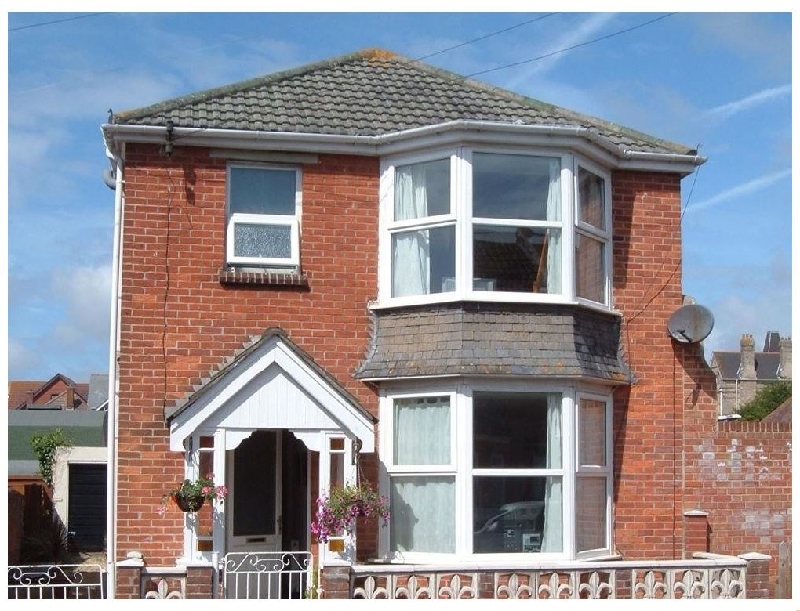 Magnolia House a holiday cottage rental for 5 in Weymouth, 
