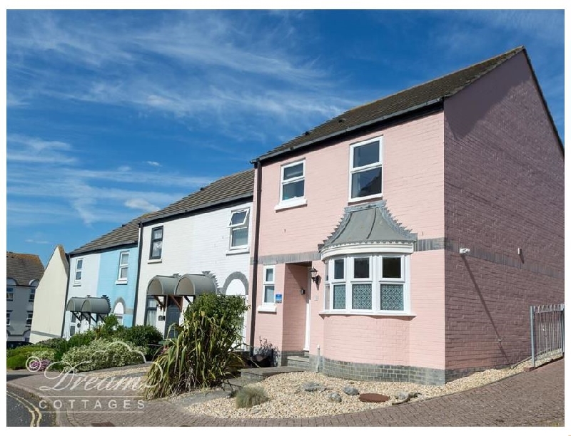 Mermaid House a holiday cottage rental for 5 in Weymouth, 