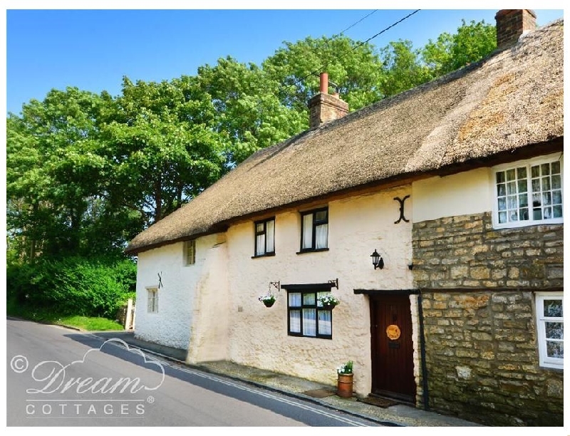 Nut Cottage a holiday cottage rental for 6 in West Lulworth, 