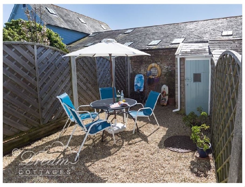 Seaholme a holiday cottage rental for 5 in Brewers Quay Harbour, 