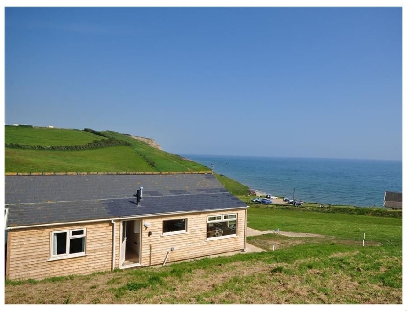 Siesta Chalet a holiday cottage rental for 4 in Eype, 