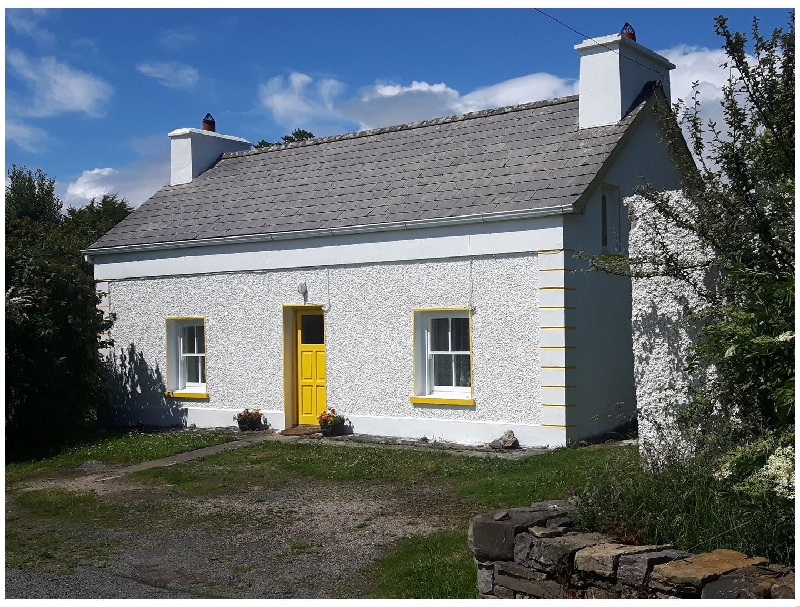 Fuschia Cottage a holiday cottage rental for 4 in Donegal Town, 