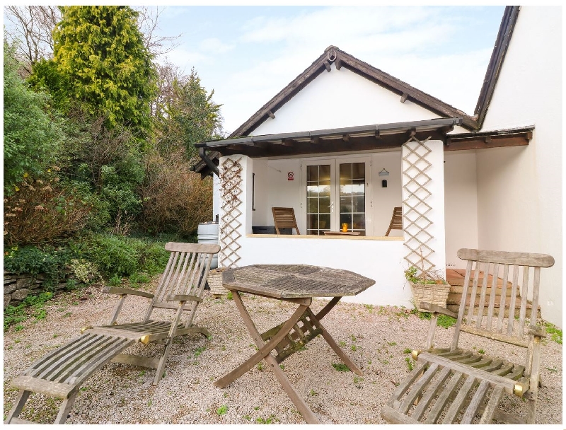 Lily Cottage a holiday cottage rental for 2 in Marldon, 