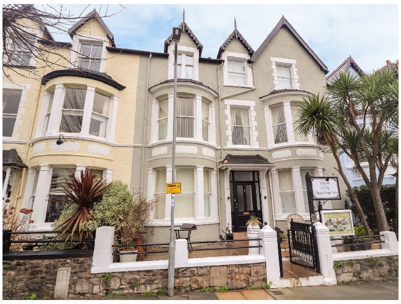 Flat 3 a holiday cottage rental for 6 in Llandudno, 