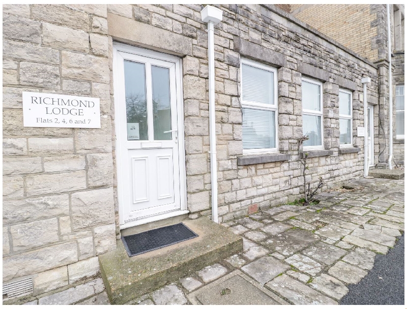 7 Richmond Lodge a holiday cottage rental for 4 in Swanage, 