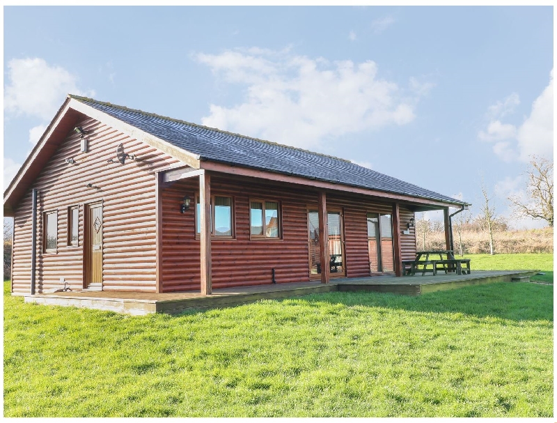 St Andrews Lodge a holiday cottage rental for 6 in Thorpe-On-The-Hill, 