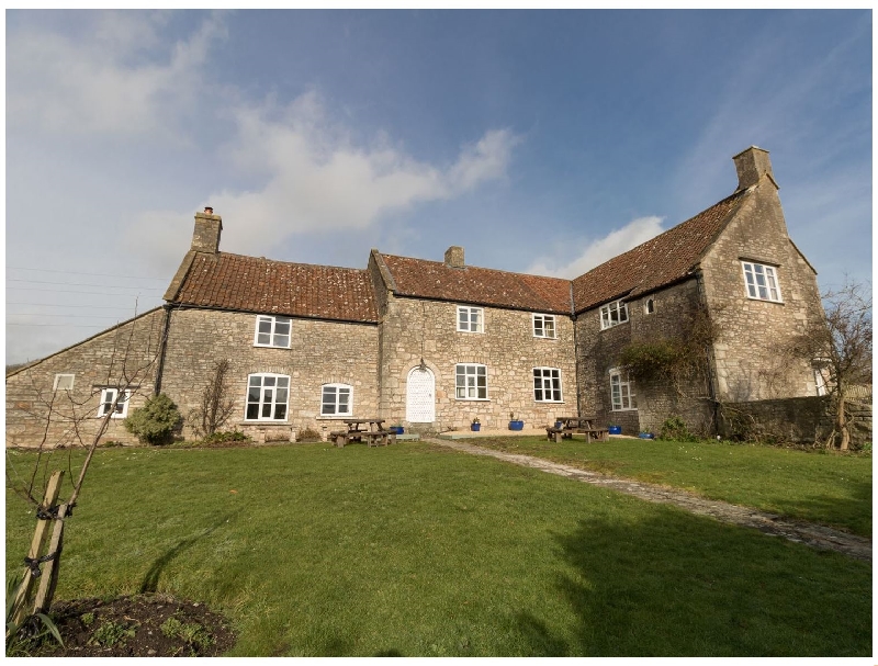 Butcombe Farm House a holiday cottage rental for 22 in Butcombe, 